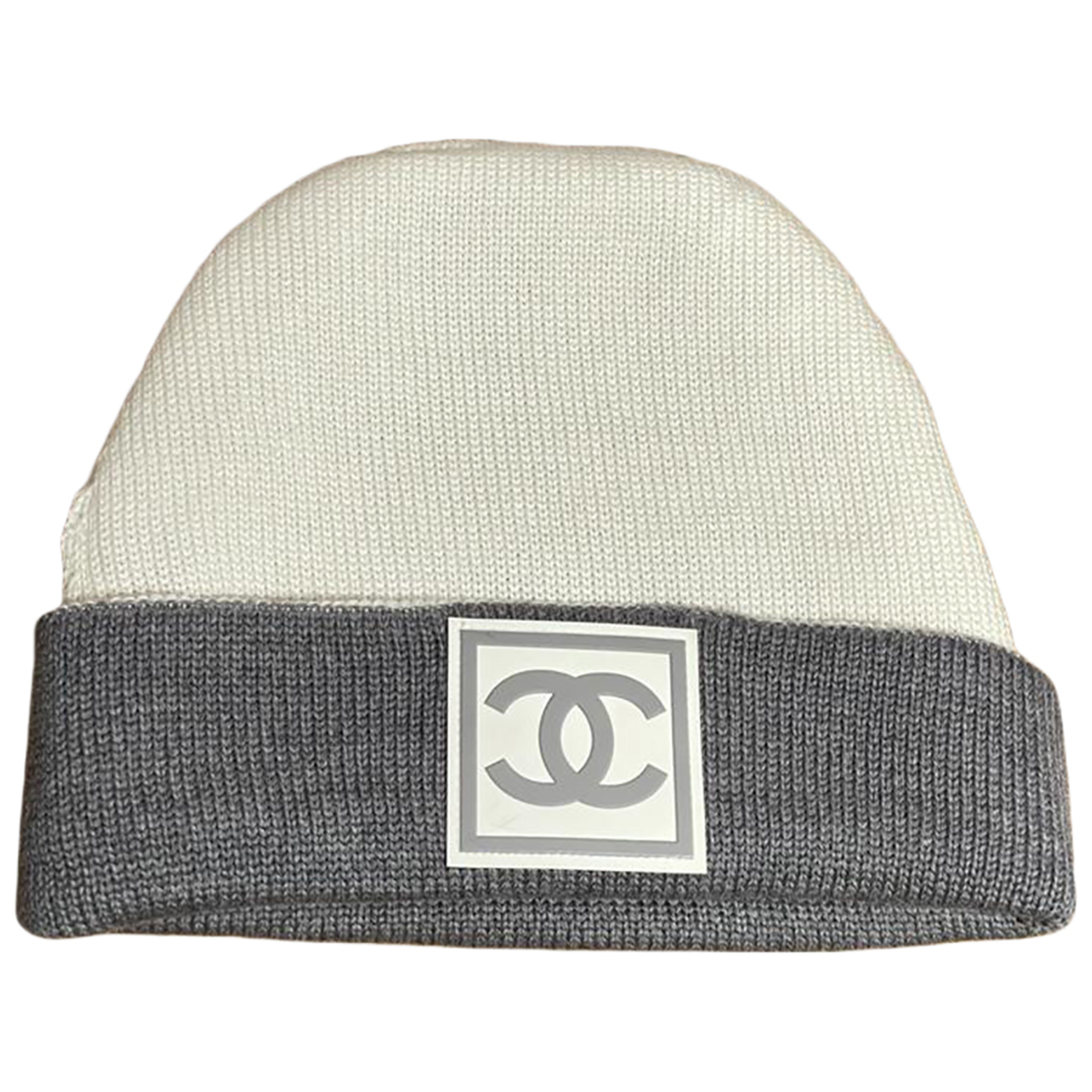 Wool beanie Chanel Grey size S 